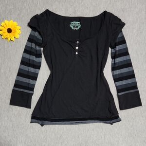 RARE‼️ Y2K UNIONBAY Layered Scoop-Neck 3/4-Sleeve Striped Quarter-Button Top